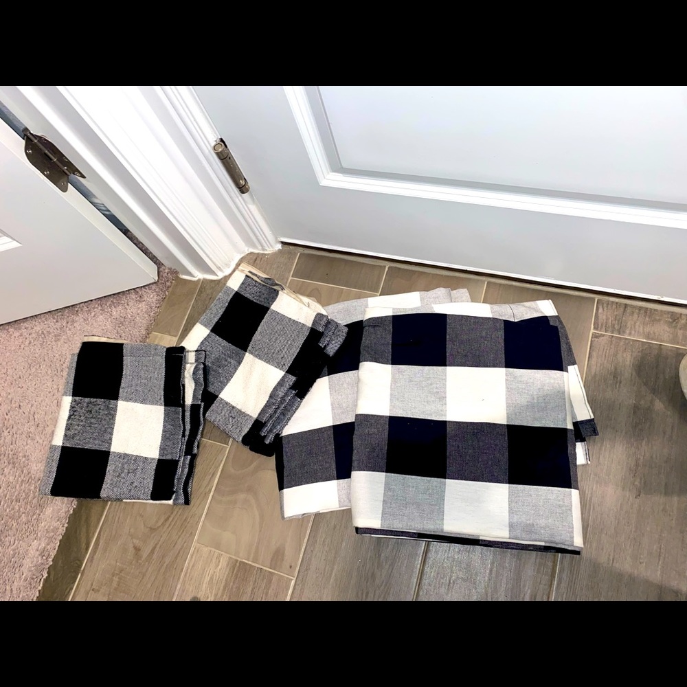 Buffalo check curtain panel set 96 inch long; 2 Buffalo check pillow cases 20x20